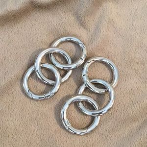 Single handle conversation set